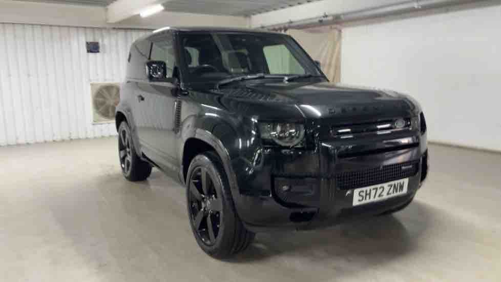 More views of Land Rover Defender 90