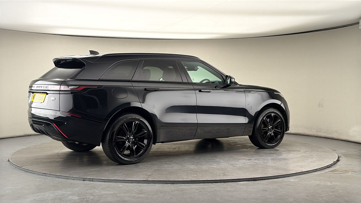 More views of Land Rover Range Rover Velar