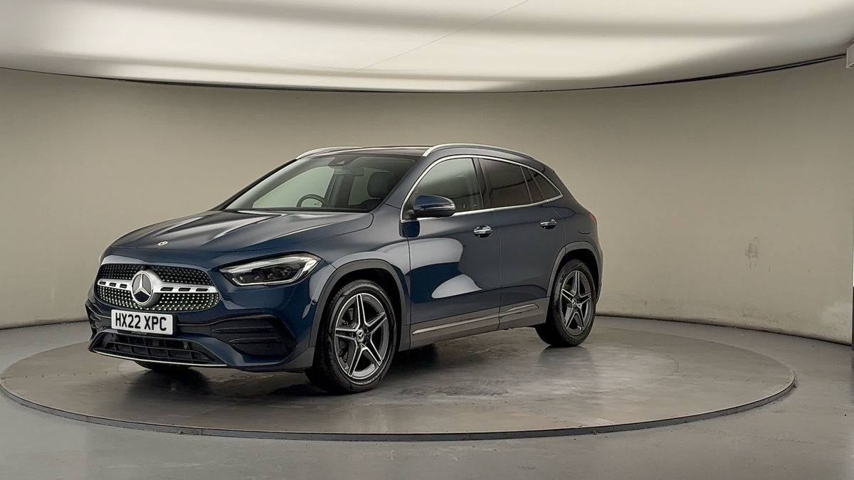 More views of Mercedes-Benz GLA