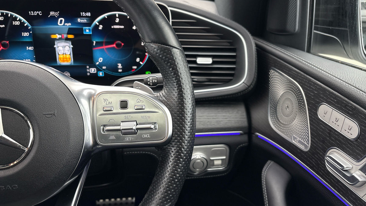 Mercedes-Benz GLE Image 14