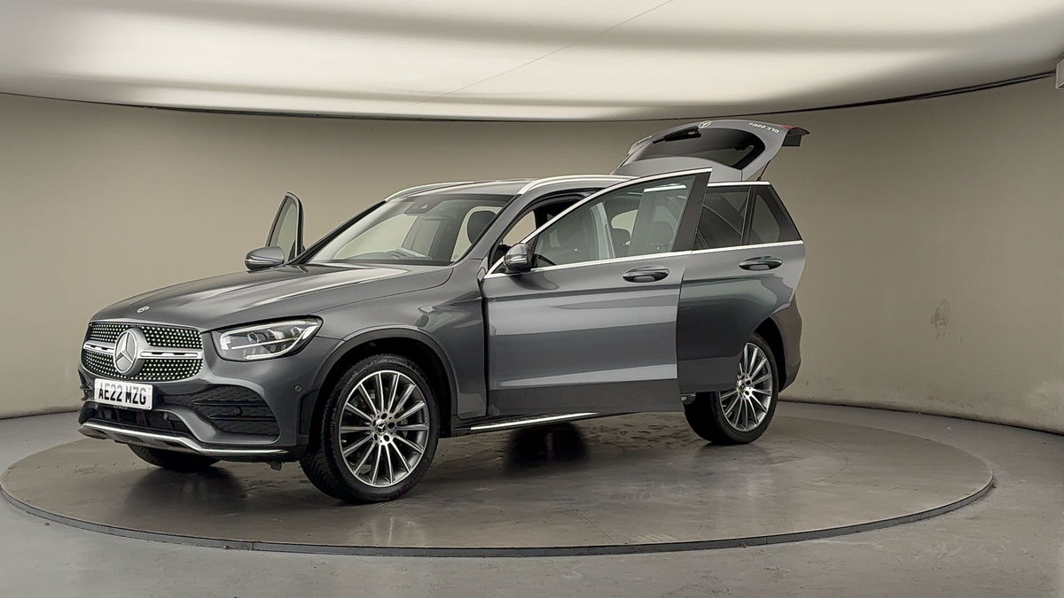 Mercedes-Benz GLC Image 22