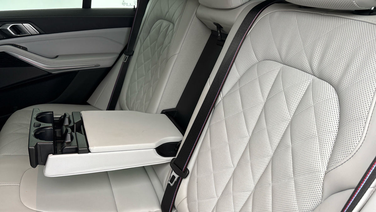 BMW X5 Image 9
