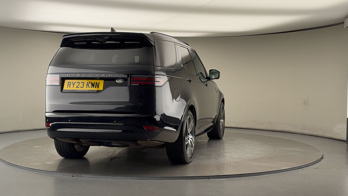 More views of Land Rover Discovery