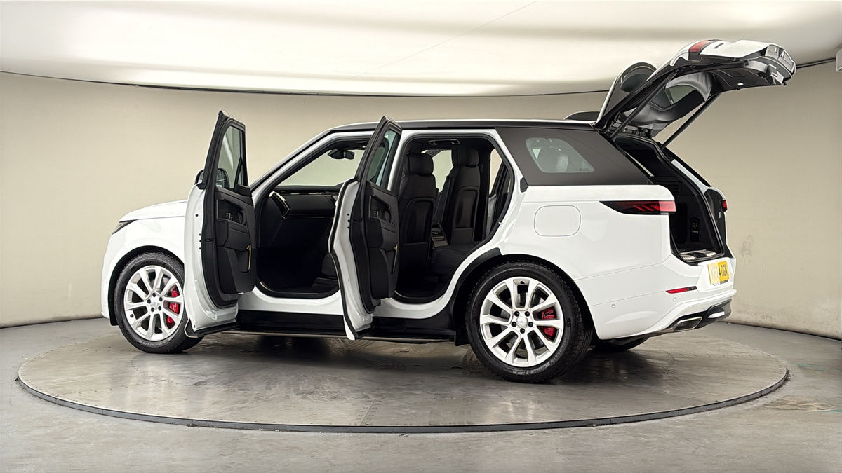 More views of Land Rover Range Rover Sport