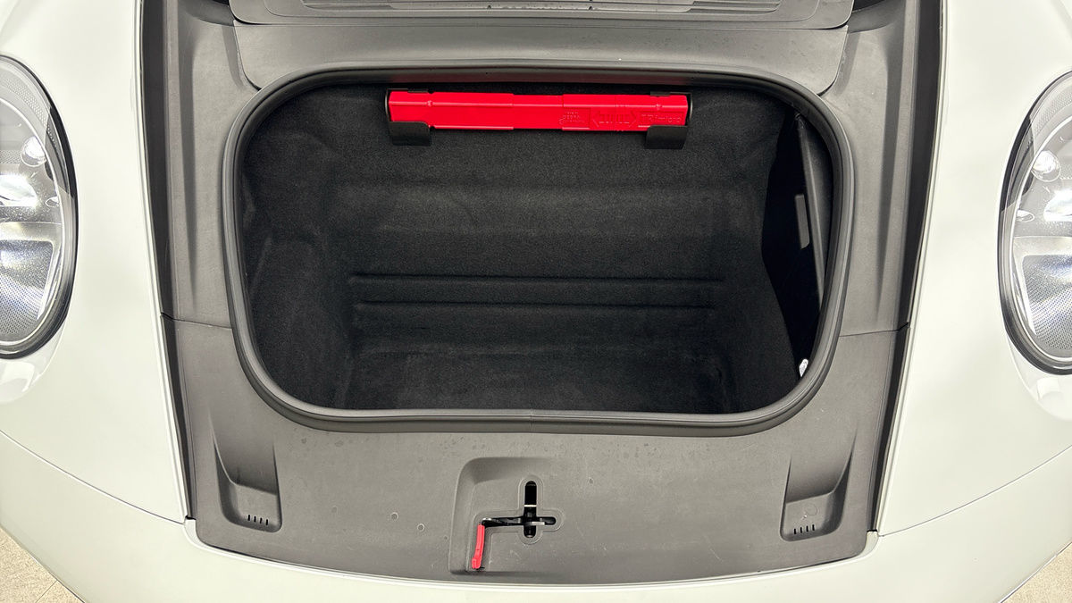 Porsche 911 Image 11