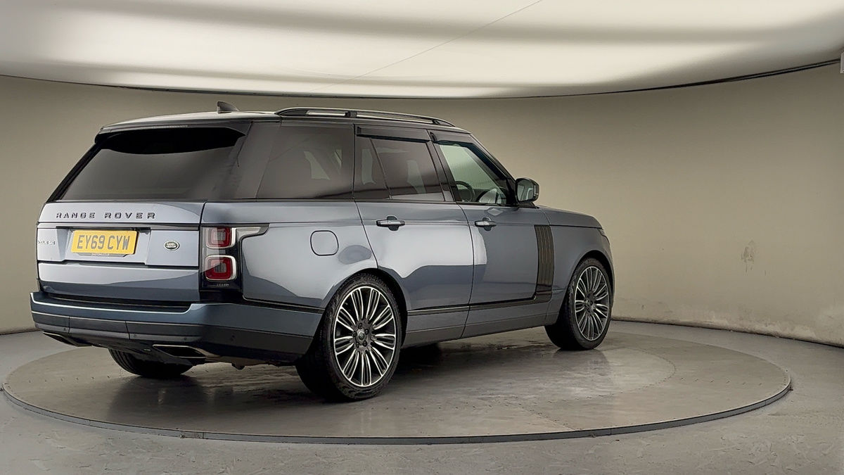 More views of Land Rover Range Rover