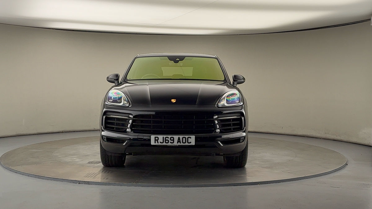 Porsche Cayenne Image 3