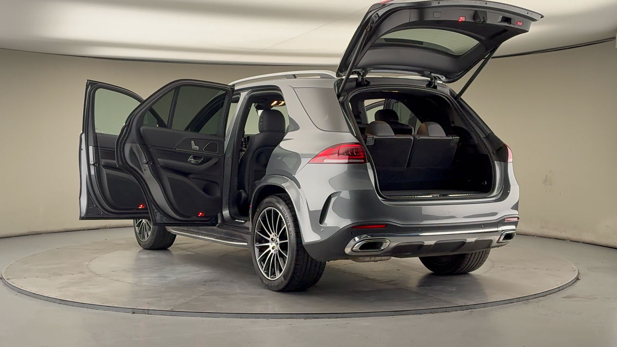 Mercedes-Benz GLE Image 23