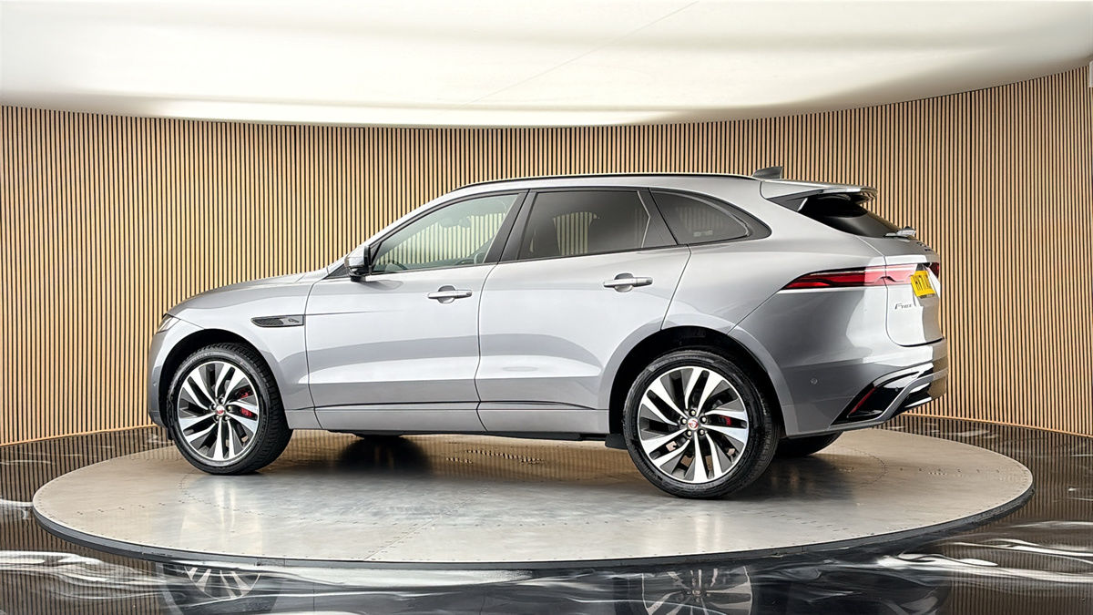 More views of Jaguar F-PACE