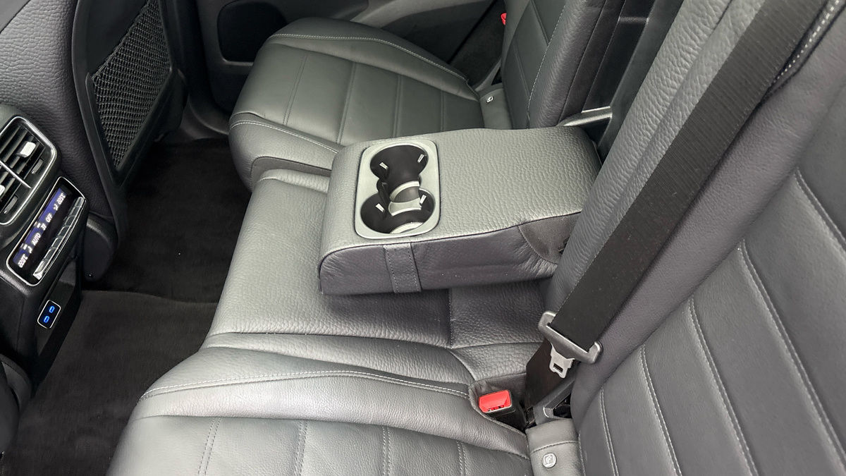 Mercedes-Benz GLE Image 9