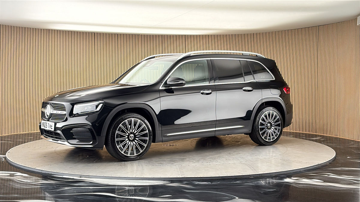 More views of Mercedes-Benz GLB