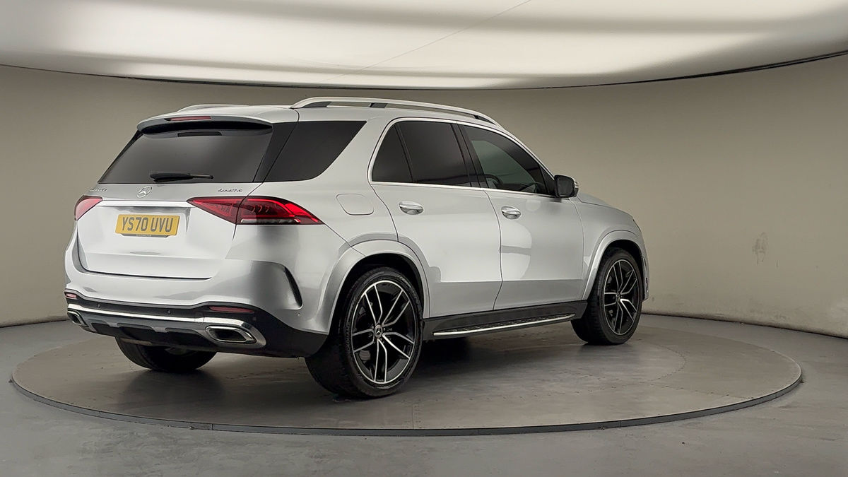 More views of Mercedes-Benz GLE