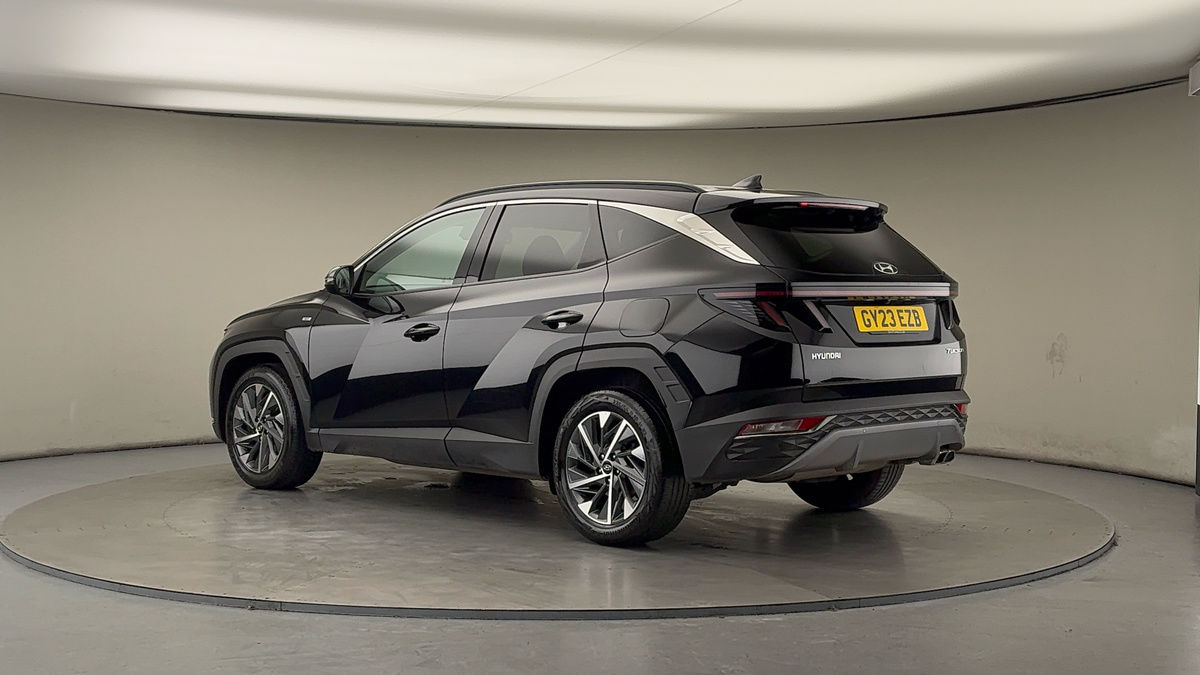 More views of Hyundai TUCSONix35