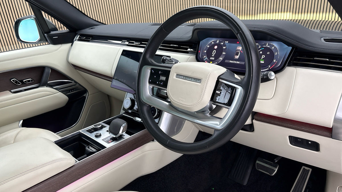 Land Rover Range Rover Image 5
