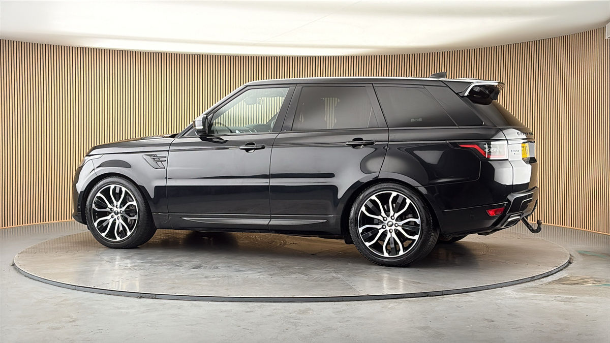 More views of Land Rover Range Rover Sport
