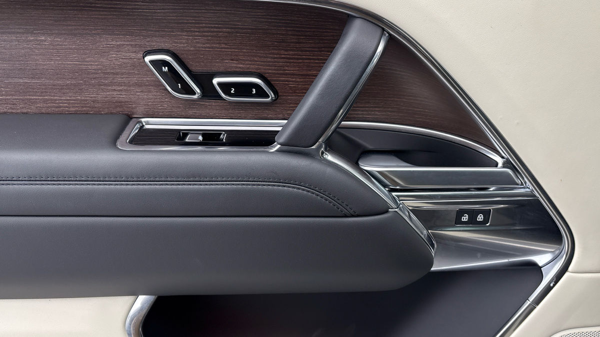 Land Rover Range Rover Image 19