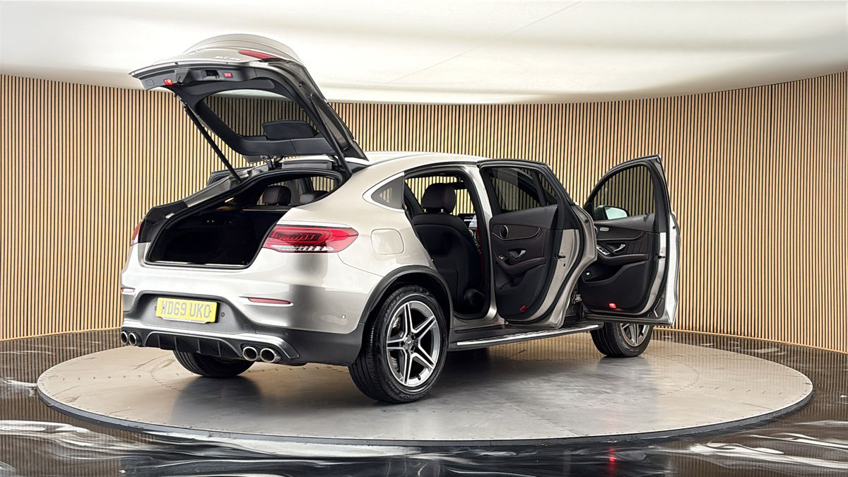 More views of Mercedes-Benz GLC
