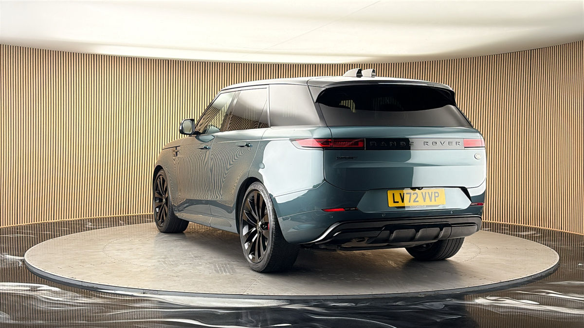 More views of Land Rover Range Rover Sport