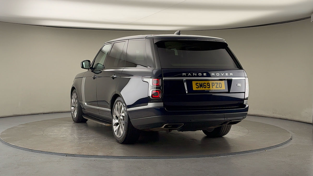 More views of Land Rover Range Rover