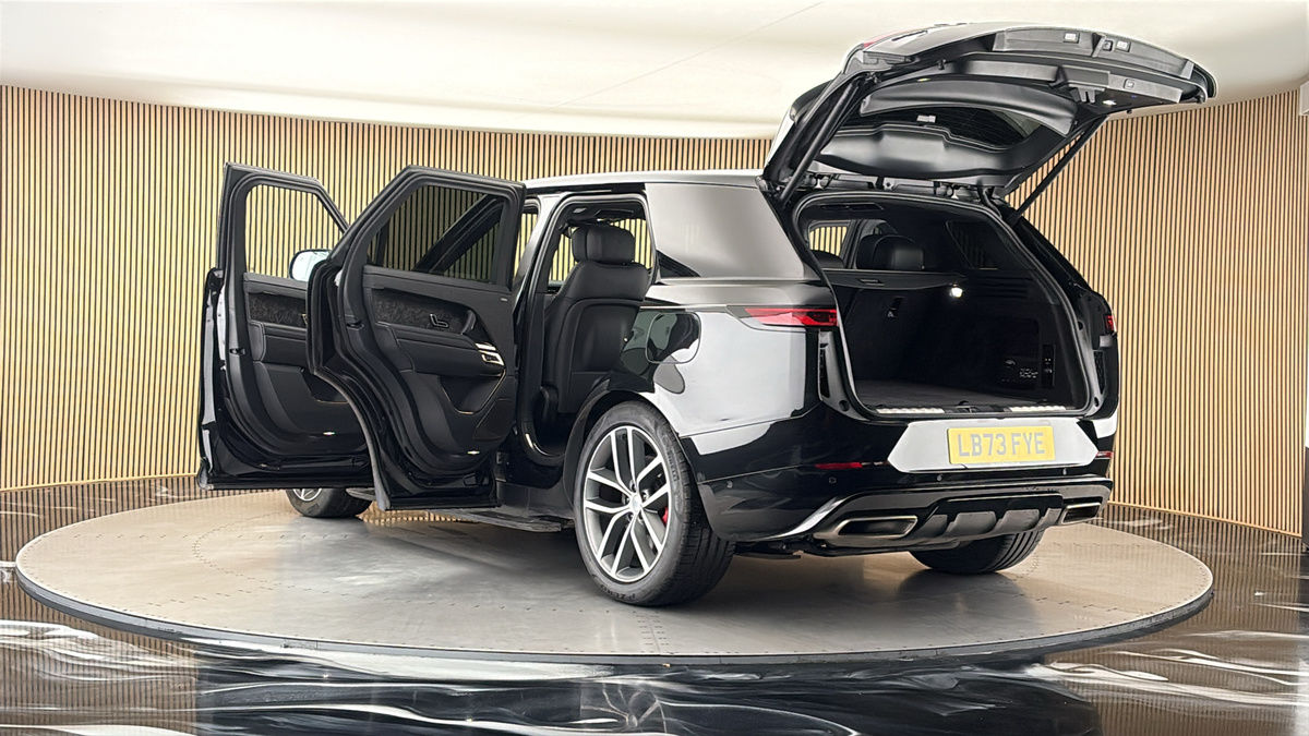Land Rover Range Rover Sport Image 23