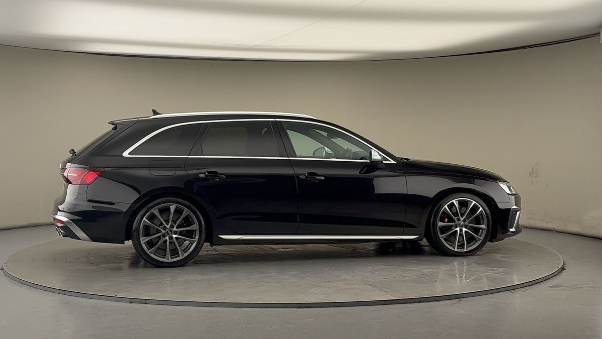 More views of Audi S4 Avant