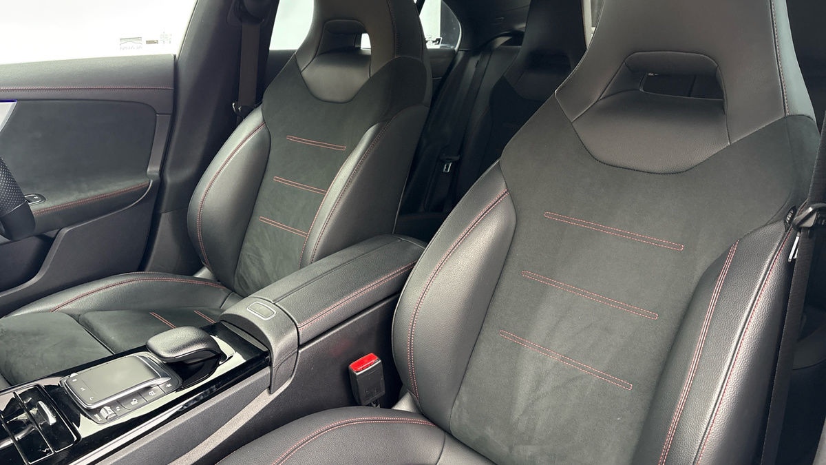 Mercedes-Benz CLA Image 7