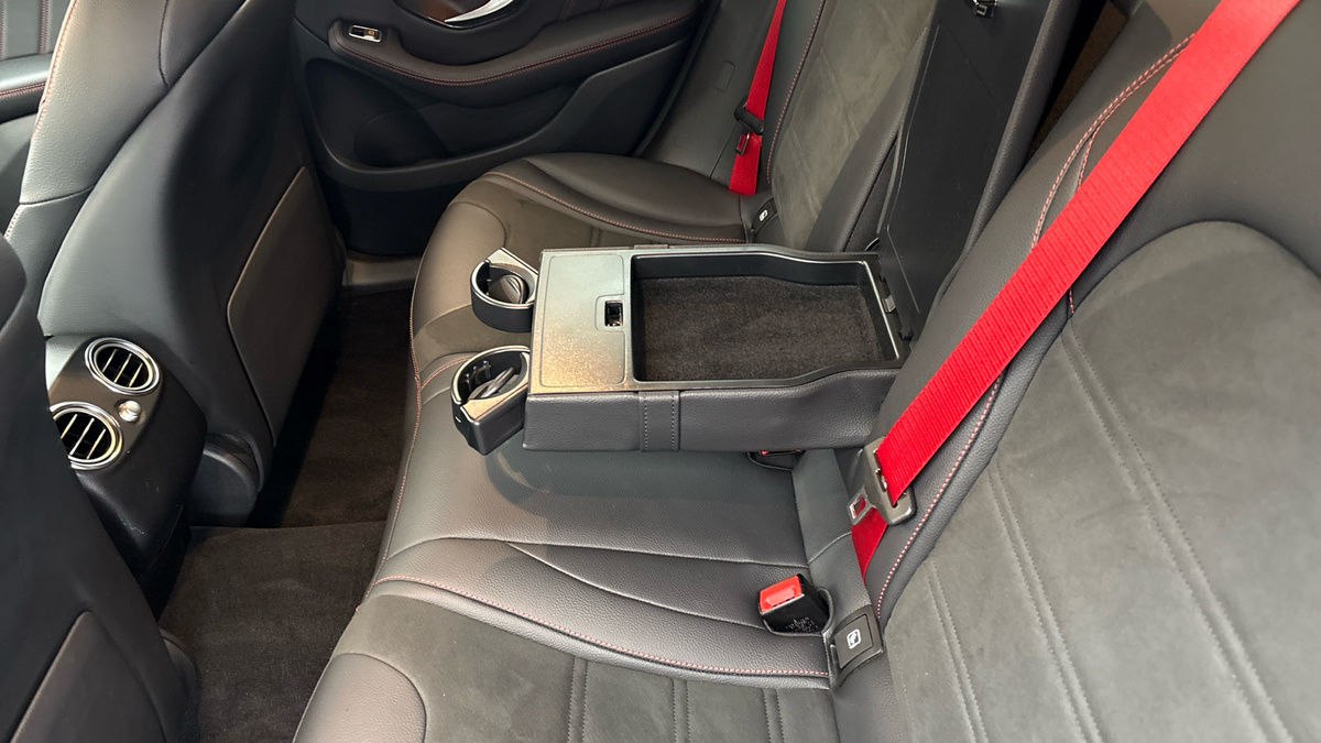 Mercedes-Benz GLC Image 9