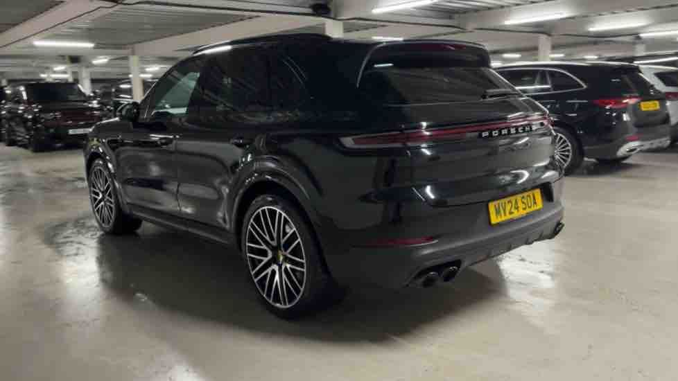 More views of Porsche Cayenne