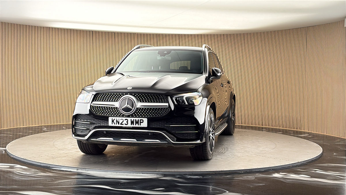 More views of Mercedes-Benz GLE