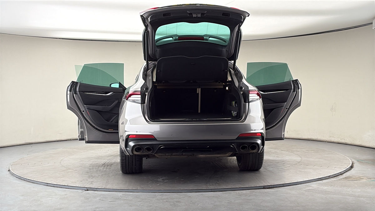 More views of Maserati Levante