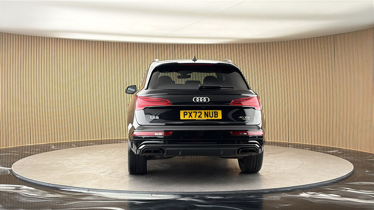 More views of Audi Q5