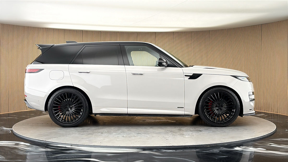 Land Rover Range Rover Sport Urban Image 16
