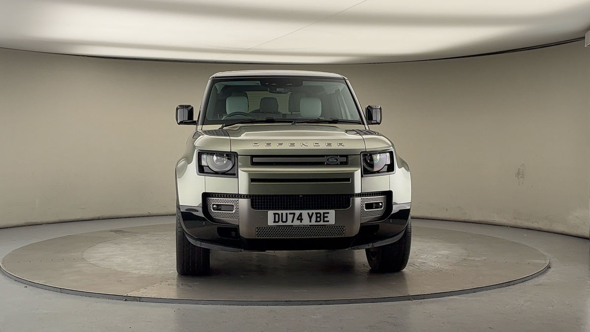 More views of Land Rover Defender 90