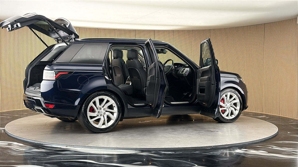 More views of Land Rover Range Rover Sport