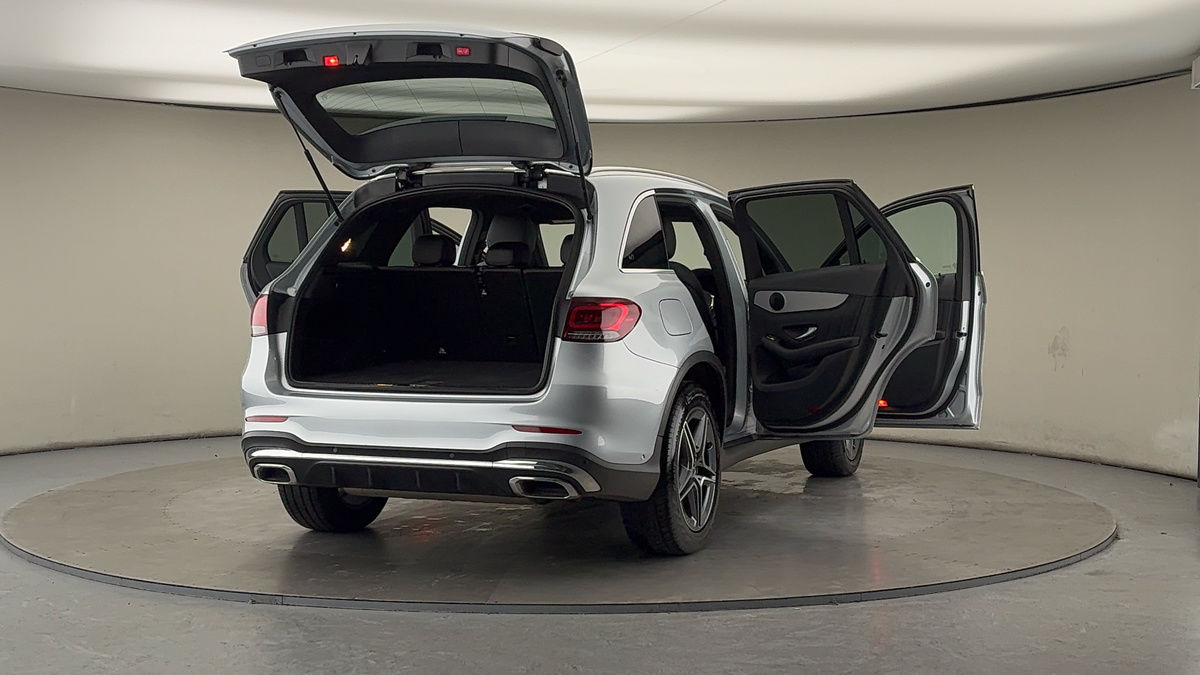 More views of Mercedes-Benz GLC