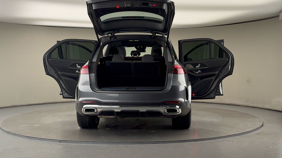 More views of Mercedes-Benz GLE