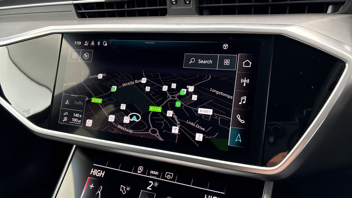 Audi A6 Saloon Image 17