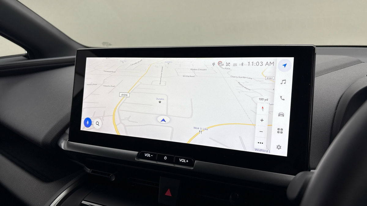 Toyota C-HR Image 17