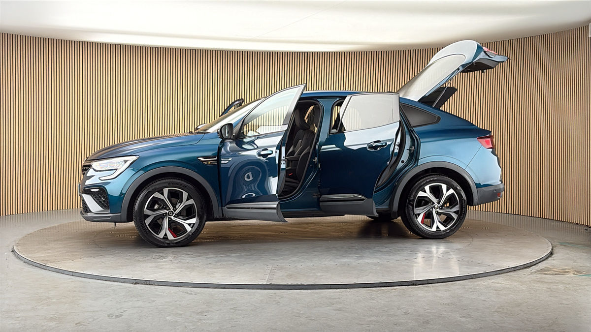 More views of Renault Arkana