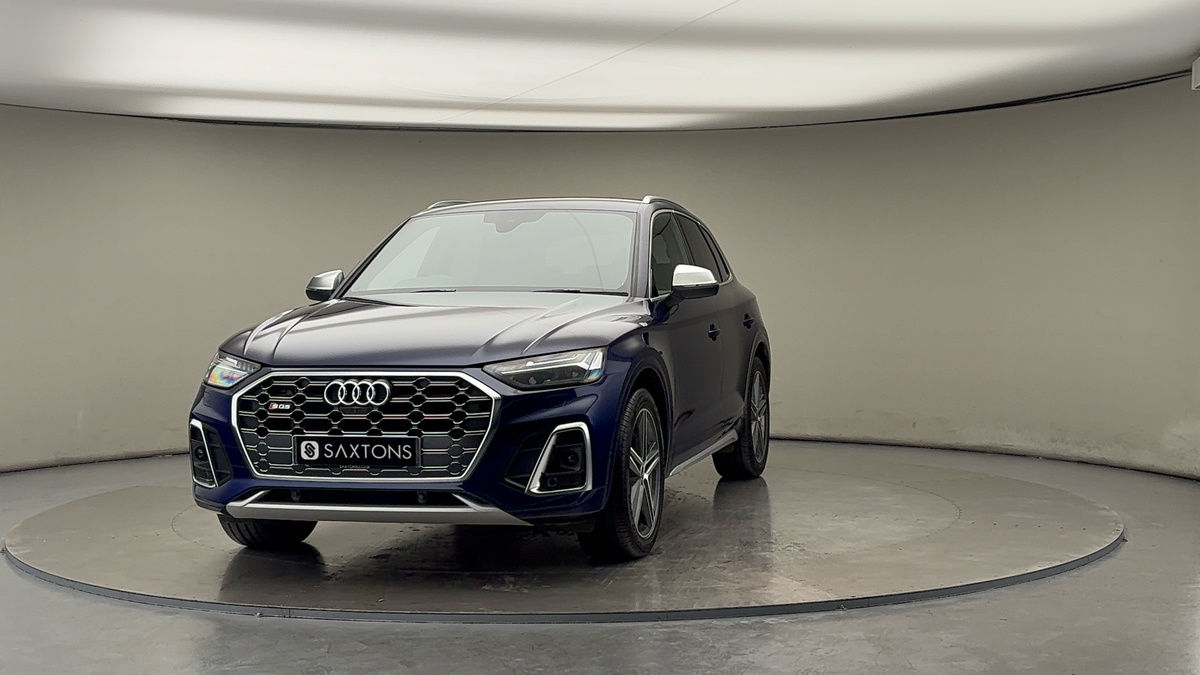 More views of Audi SQ5