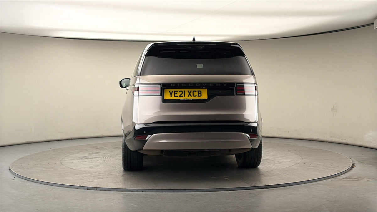 More views of Land Rover Discovery