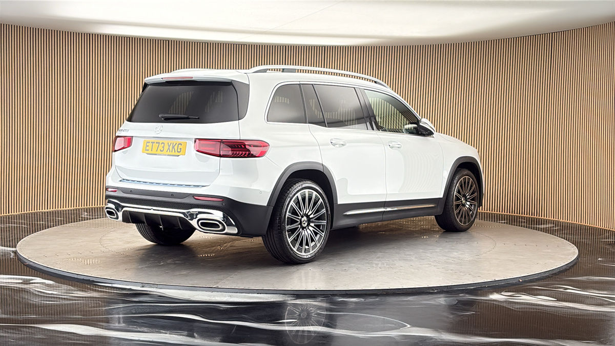 More views of Mercedes-Benz GLB