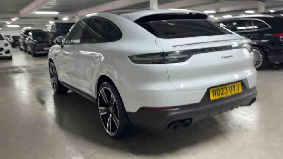 More views of Porsche Cayenne