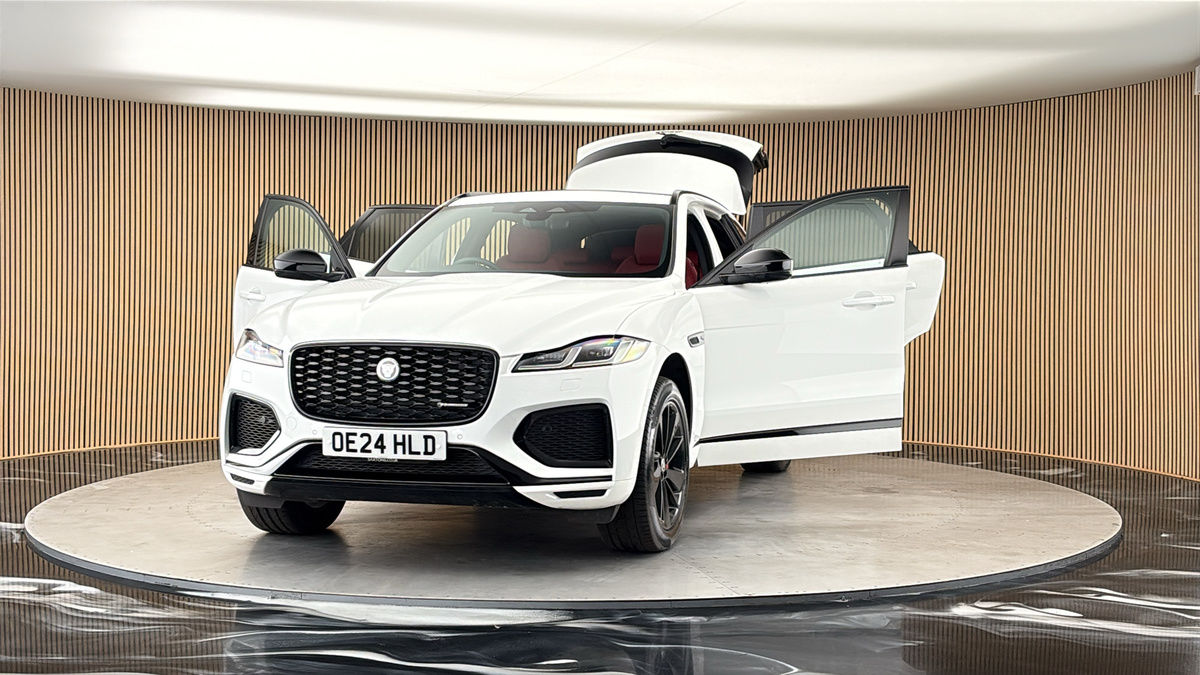 More views of Jaguar F-PACE