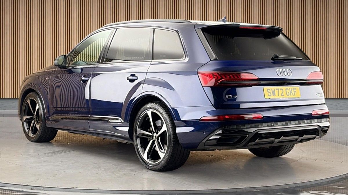 Audi Q7 Image 2