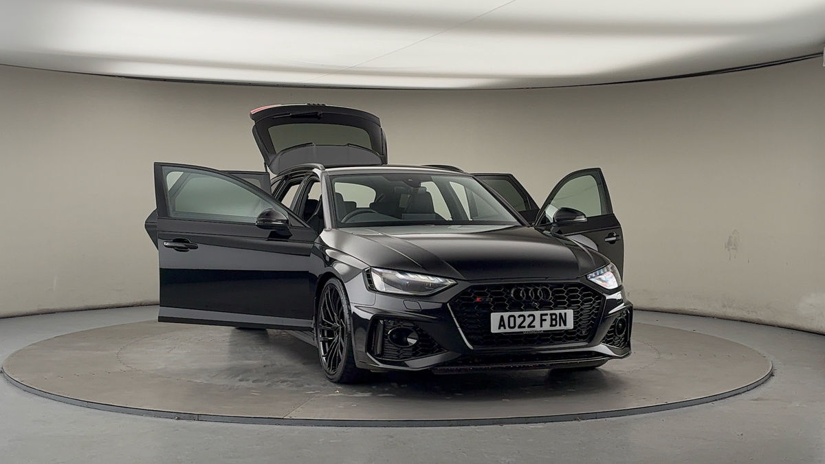 More views of Audi RS4 Avant