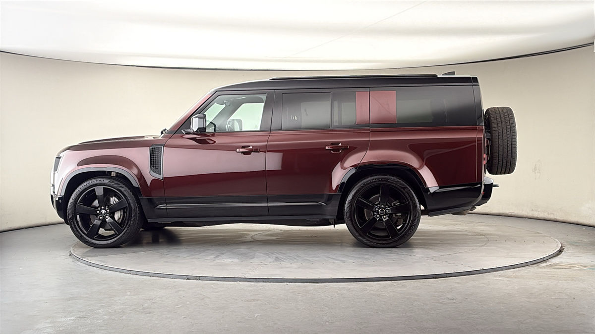 More views of Land Rover Defender 130