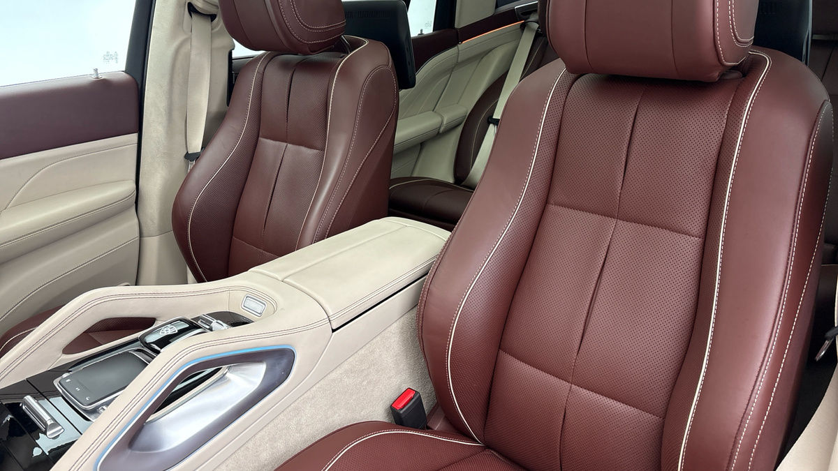 Mercedes-Benz Maybach GLS Image 7