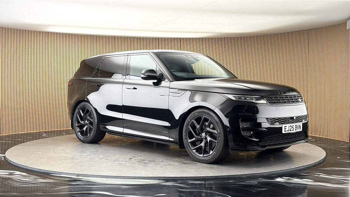 More views of Land Rover Range Rover Sport