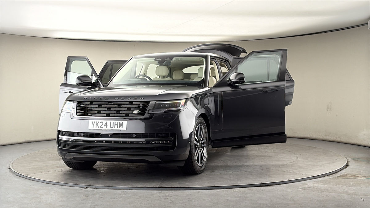 More views of Land Rover Range Rover